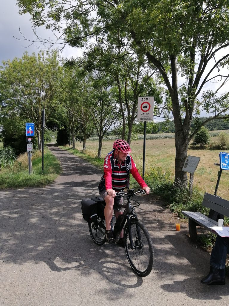 Luc fietst de VolleGaasroute